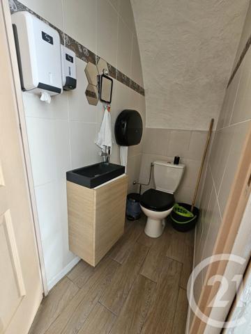 à vendre  32,70 m2 GATTIERES - 06