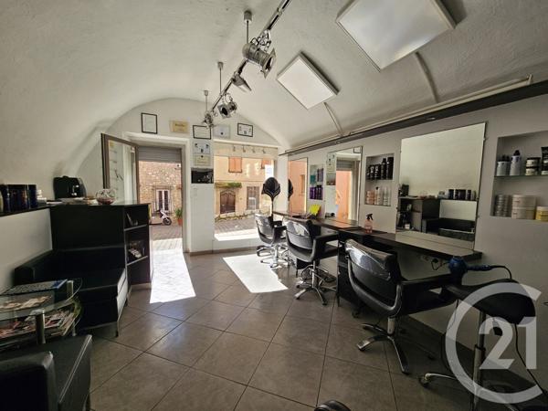 à vendre  32,70 m2 GATTIERES - 06