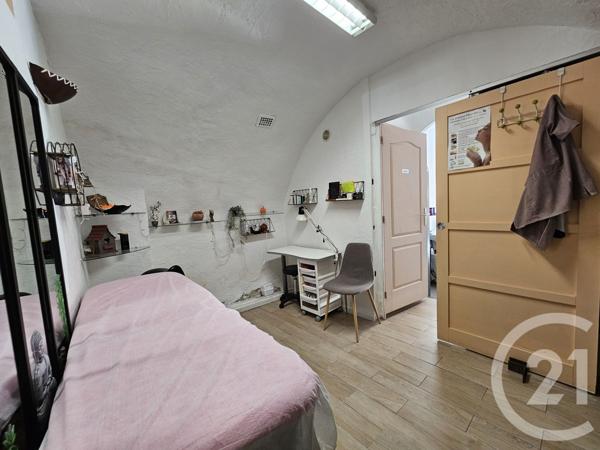 à vendre  32,70 m2 GATTIERES - 06