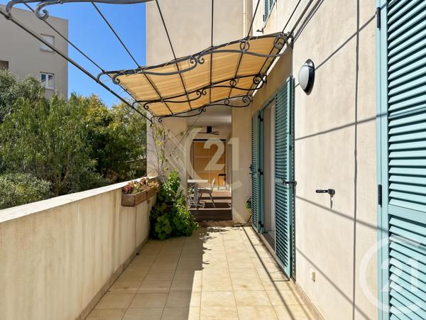 Appartement T4 à vendre  4 pièces - 97,61 m2 L ILE ROUSSE - 202