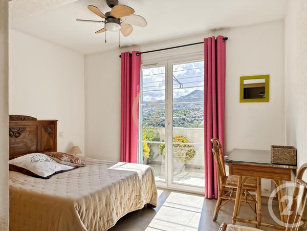 Appartement T4 à vendre  4 pièces - 97,61 m2 L ILE ROUSSE - 202