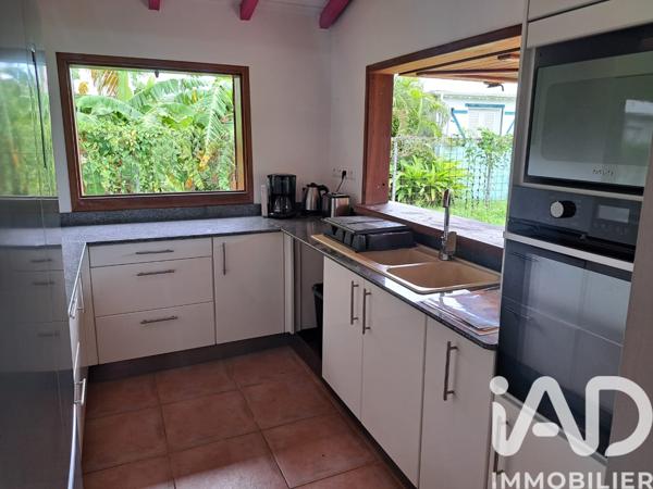 Maison à vendre 6 pièces 107 m² Sainte-Rose