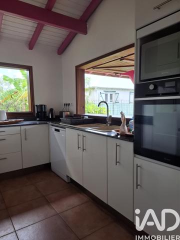 Maison à vendre 6 pièces 107 m² Sainte-Rose