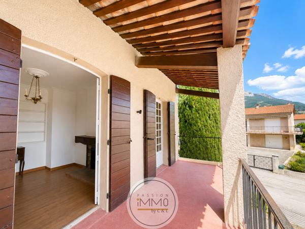 Maison 6 pièce(s) 4 chambre(s) 110 m²