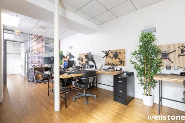 Bureaux à vendre ou à louer à PARIS 75018