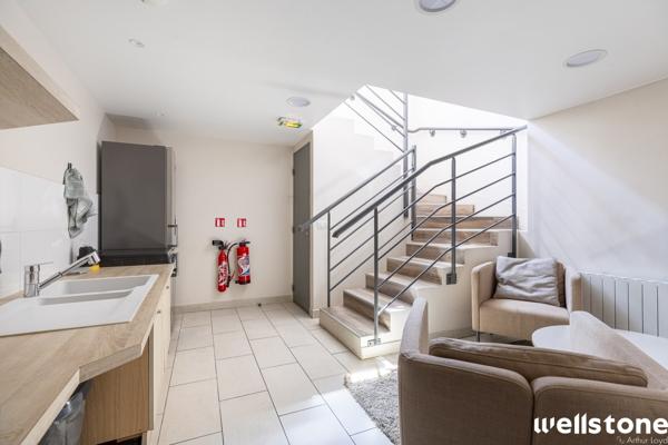 Bureaux à vendre ou à louer à PARIS 75018