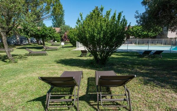 INVESTISSEMENT LOCATIF  AVIGNON  Golden Tulip le Paradou  6,70 % de rentabilité