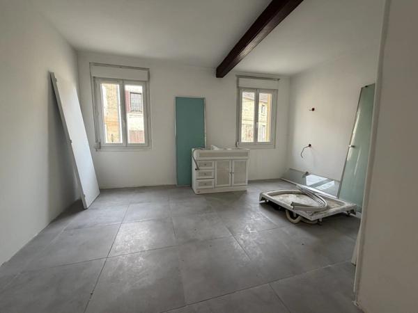 Vente Maison 6 pièces 115 m2 à Neuilly-Saint-Front