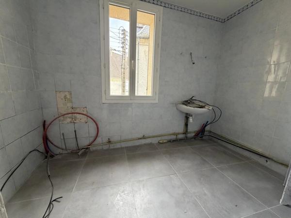 Vente Maison 6 pièces 115 m2 à Neuilly-Saint-Front