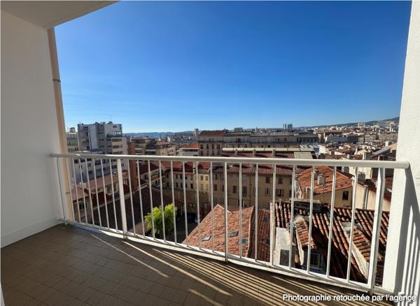 A vendre en exclusivité un appartement Marseille de type 3 avec Balcon 13007 MARSEILLE