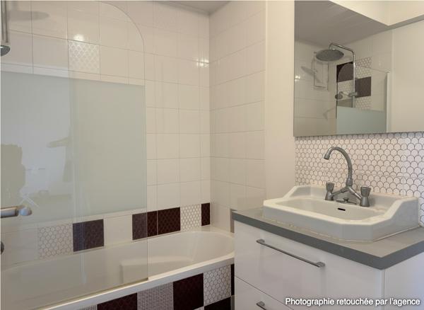 A vendre en exclusivité un appartement Marseille de type 3 avec Balcon 13007 MARSEILLE