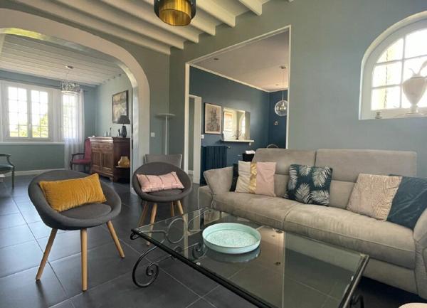 Maison à vendre    5 pièces • 135 m2 Bouffémont