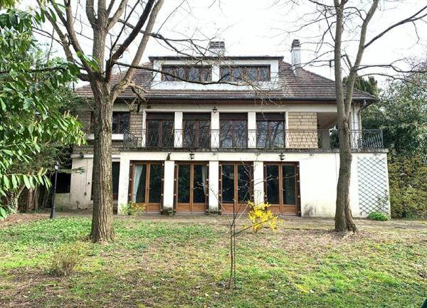 Maison à vendre    8 pièces •  Taverny