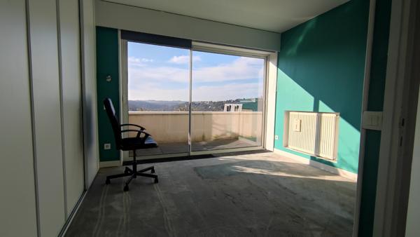 Quartier Saint-Michel : Vue panoramique et cachet intemporel