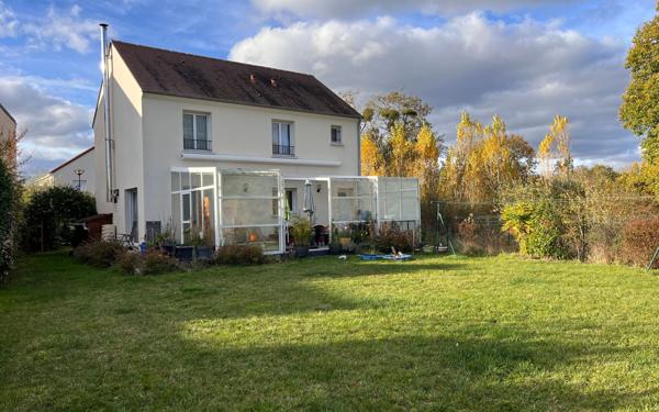 Maison à vendre    5 pièces •  Saint-Jean-le-Blanc