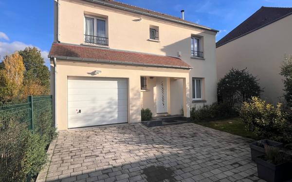 Maison à vendre    5 pièces •  Saint-Jean-le-Blanc