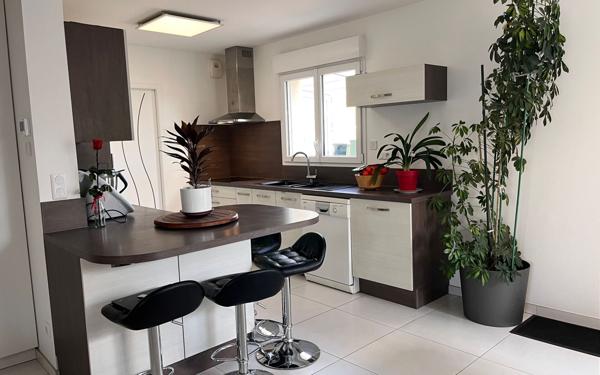 Maison à vendre    5 pièces •  Saint-Jean-le-Blanc