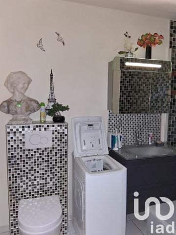 Appartement 2 pièces de 53 m² à Aubervilliers (93300)