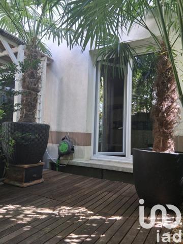 Appartement 2 pièces de 53 m² à Aubervilliers (93300)