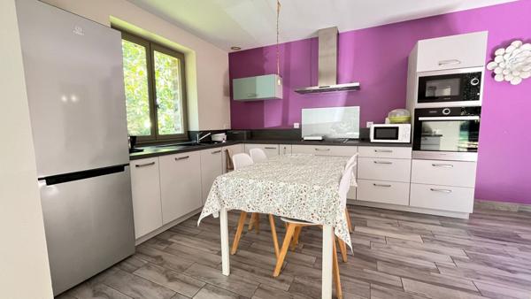 Maison Saint Georges Buttavent 4 pièce(s) 145 m2