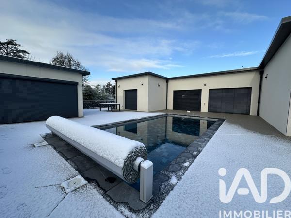 Maison à vendre 6 pièces 150 m² Commelle-Vernay