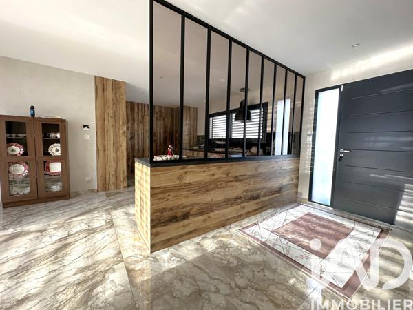 Maison à vendre 6 pièces 150 m² Commelle-Vernay