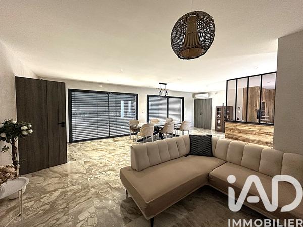 Maison à vendre 6 pièces 150 m² Commelle-Vernay