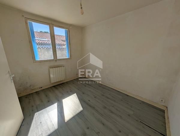 Maison à vendre à Montpon Ménestérol - Opportunité d'investissement à ne pas manquer !