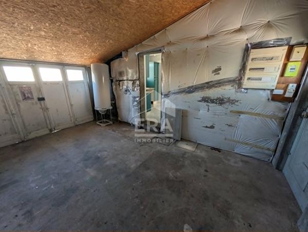 Maison à vendre à Montpon Ménestérol - Opportunité d'investissement à ne pas manquer !