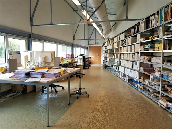 BUREAUX A LOUER POITIERS CENTRE VILLE 354M2 ET STATIONNEMENT INCLUS