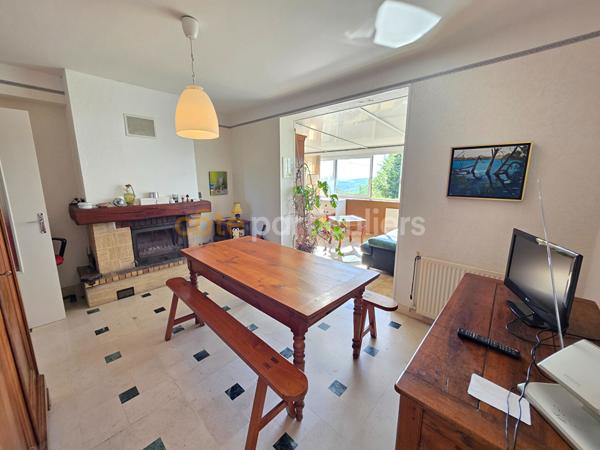 Vente
                Maison75 m² - 3 Pièces -
                    PONT SUR YONNE (89140)