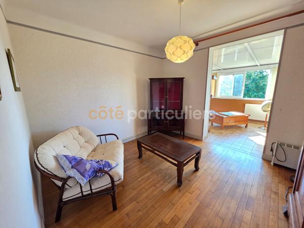 Vente
                Maison75 m² - 3 Pièces -
                    PONT SUR YONNE (89140)
