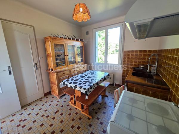 Vente
                Maison75 m² - 3 Pièces -
                    PONT SUR YONNE (89140)