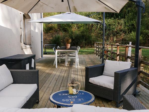 Élégante propriété familiale de 280m² avec vue sur les vignes, à 25 minutes d'Angers Sud