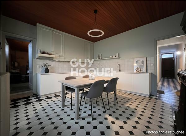 Maison Lesparre Medoc 6 pièces 192m2