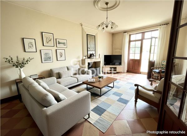 Maison Lesparre Medoc 6 pièces 192m2