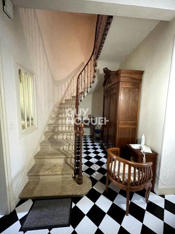 Maison Lesparre Medoc 6 pièces 192m2