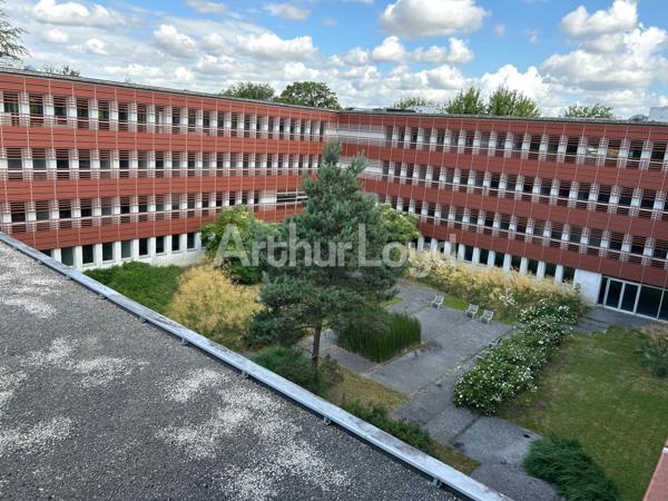 Bureau à louer Villeneuve-d'Ascq parkings privatifs et divisible dès 450 m2