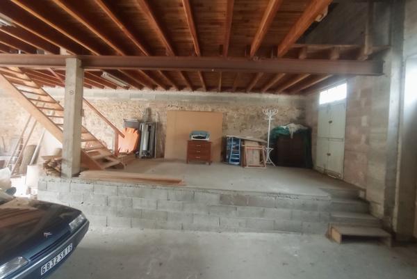 Maison à vendre |  Brigueuil |  4 pièces | 145 m²