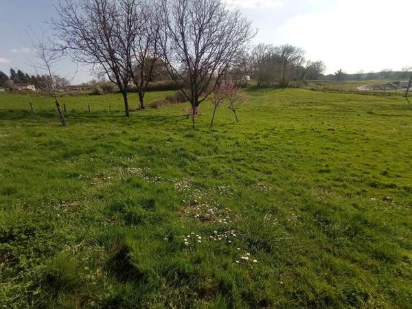 Maison à vendre |  Brigueuil |  4 pièces | 145 m²