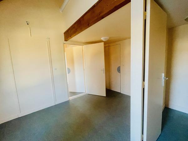 A LOUER - BUREAUX - 35 M2 - COMPIEGNE CENTRE-VILLE