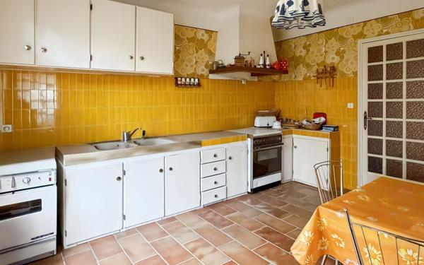 Maison à vendre    6 pièces •  Beaucaire