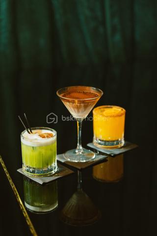 Très beau bar à vendre : URGENT PRIX DE CESSION à 188.700 EUROS HAI
Secteur DEAUVILLE, emplacement No 1
Gros potentiel inexploité.  développer la petite restauration très demandée, mais inexistante
Places assises intérieures et belle terrasse
Appartement de fonction
Vente à regrets pour cause de RETAITE
URGENT....URGENT PRIX A VOIR ET ENCORE NEGOCIABLE
N'hésitez pas à m'appeler pour plus d'infos au : 06 25 86 14 50
Cette annonce référence 323432 vous est présentée par votre agent commercial BSK Immobilier VANARITH HUOT (EI) immatriculé au RSAC de LISIEUX (14100) sous le numéro 83514997200019.
Cette annonce référence 334463 vous est présentée par votre agent commercial BSK Immobilier VANARITH HUOT (EI) immatriculé au RSAC de LISIEUX (14100) sous le numéro 83514997200019.
Cette annonce référence 344011 vous est présentée par votre agent commercial BSK Immobilier VANARITH HUOT (EI) immatriculé au RSAC de LISIEUX (14100) sous le numéro 83514997200019.

Prix du bien : 188 700,00 €
Prix du bien hors honoraires : 170 000,00 €
Honoraires TTC : 11,00 %