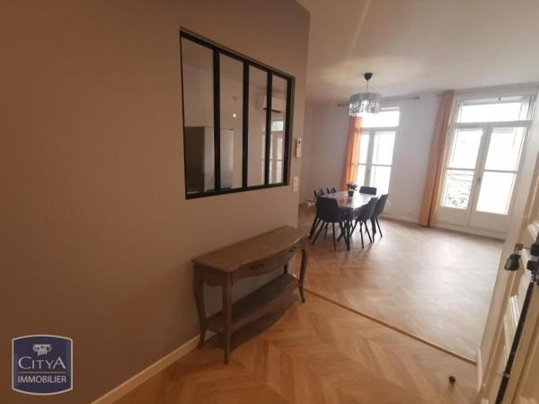 Location appartement 3 pièces de 101.75m²