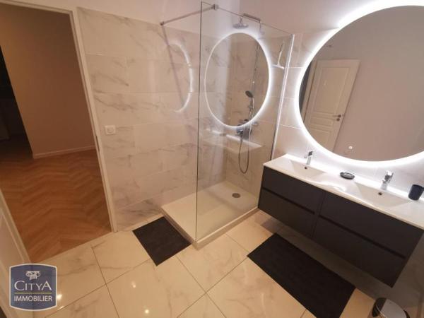 Location appartement 3 pièces de 101.75m²