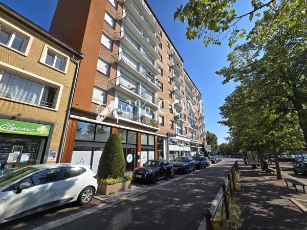 Appartement
                                                                                                                                                                                                                                                                                                                        4 pièce(s)                                                                                                                                                                                                          2 chambre(s)                                                                                                                                                                                                          81.22  m²