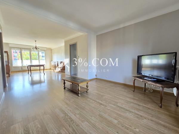 Appartement
                                                                                                                                                                                                                                                                                                                        4 pièce(s)                                                                                                                                                                                                          2 chambre(s)                                                                                                                                                                                                          81.22  m²