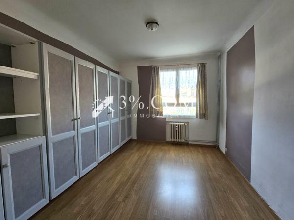 Appartement
                                                                                                                                                                                                                                                                                                                        4 pièce(s)                                                                                                                                                                                                          2 chambre(s)                                                                                                                                                                                                          81.22  m²