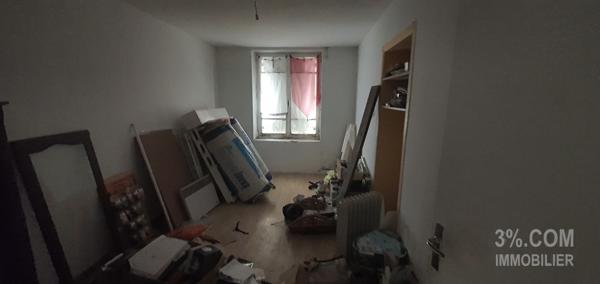 Sainte-Hermine maison en pierres à rénovée de 59m² Sainte-Hermine (85210)