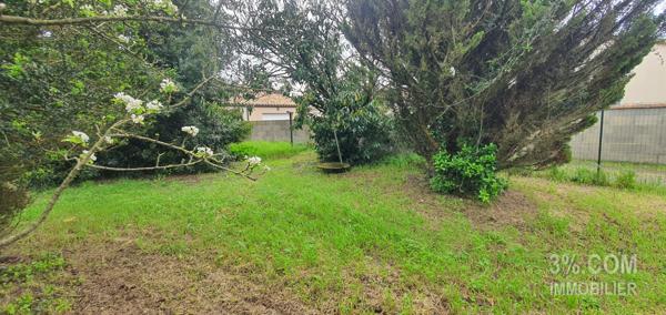 Sainte-Hermine maison en pierres à rénovée de 59m² Sainte-Hermine (85210)